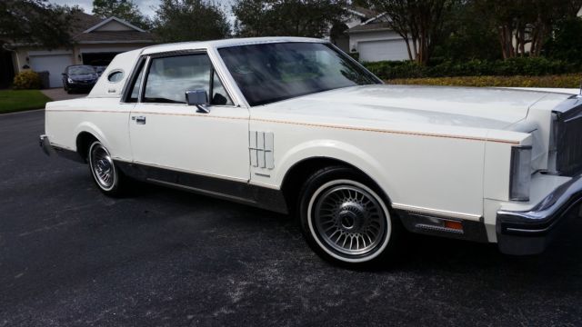 Gorgeous 1983 Lincoln Mark VI Signatures Series 1983 Lincoln Mark Series SIGNATURE SERIES