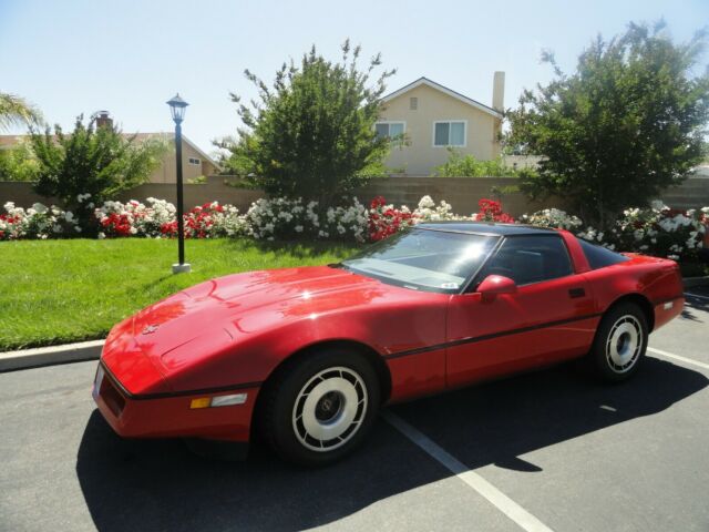 Gorgeous 1985 Red and Silver Corvette Z51 1985 Chevrolet Corvette