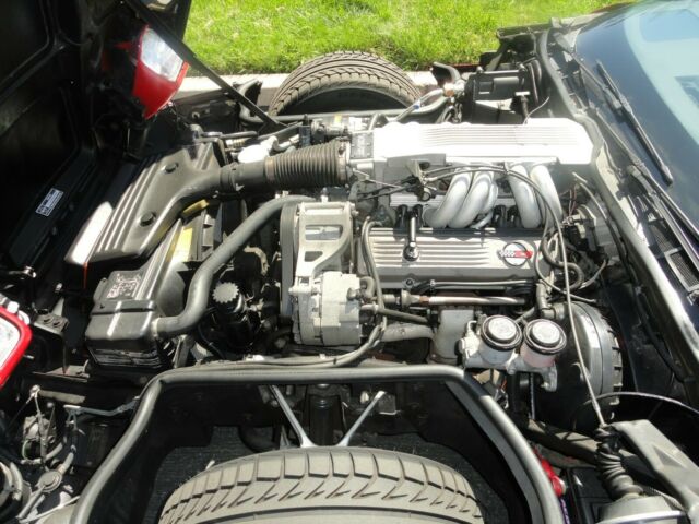 1985 Chevrolet Corvette - photo 5
