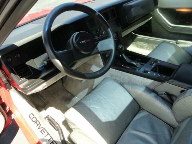 1985 Chevrolet Corvette - photo 7