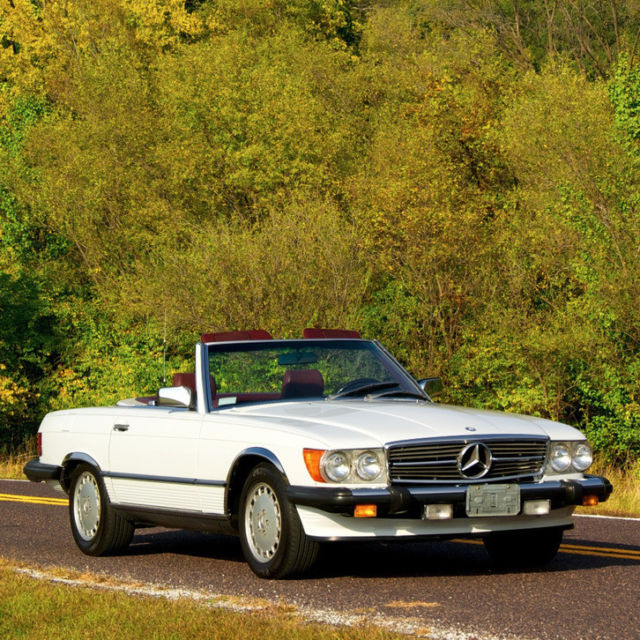 Gorgeous 1986 Mercedes Benz 560sl low miles mint condition show/driver caliber!! 1986 Mercedes-Benz SL-Class