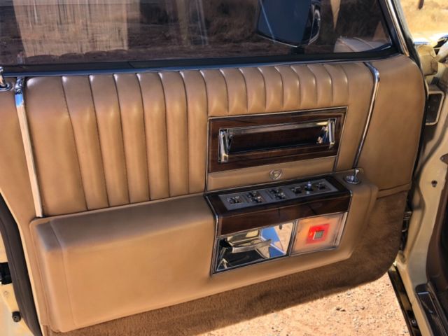1987 Cadillac Brougham - photo 10