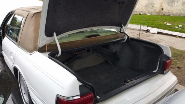 1990 Lincoln Other Tan Velour - photo 7