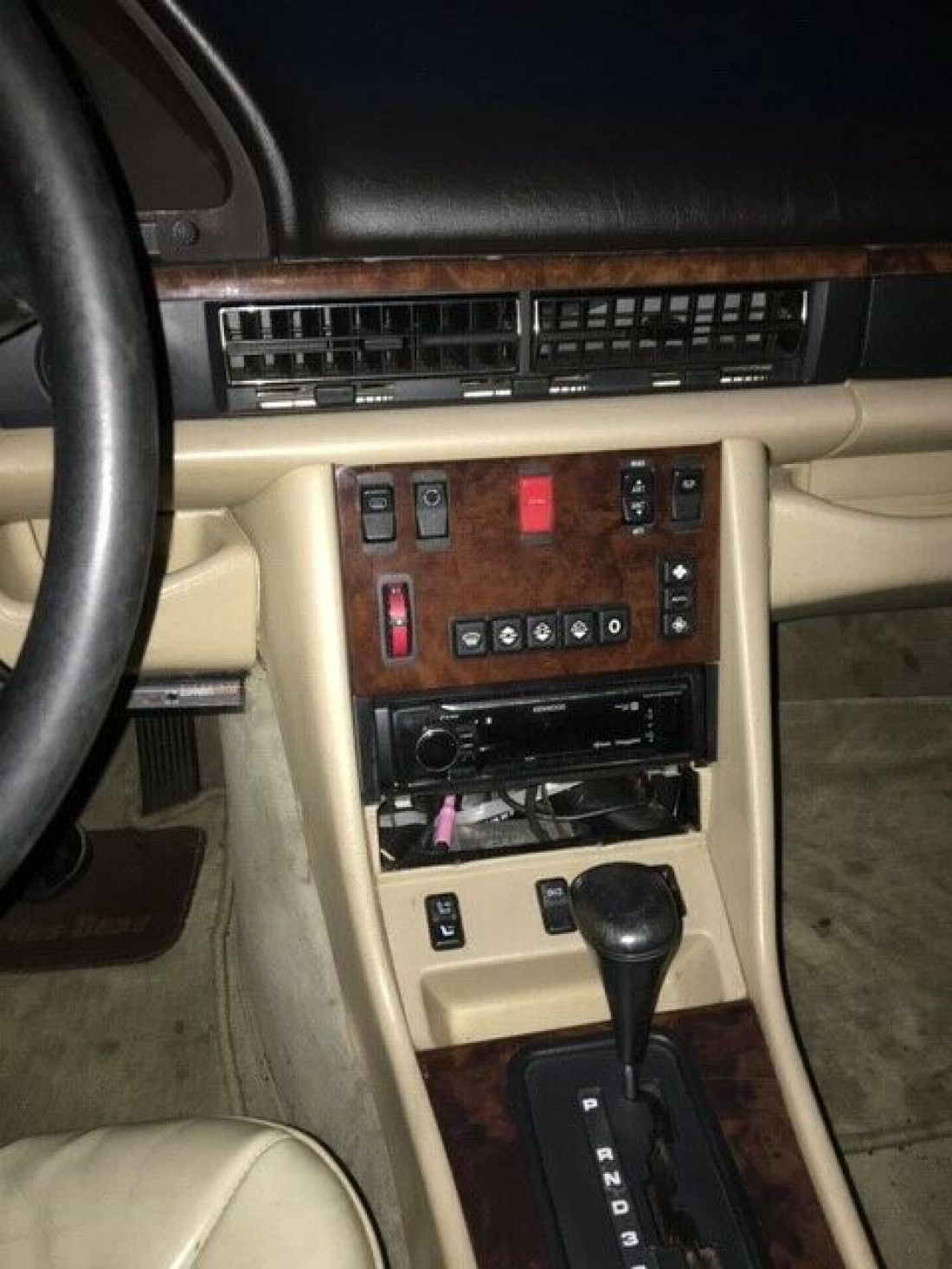 1990 Mercedes-Benz 500-Series 560 SEL Sedan Flagship - photo 11