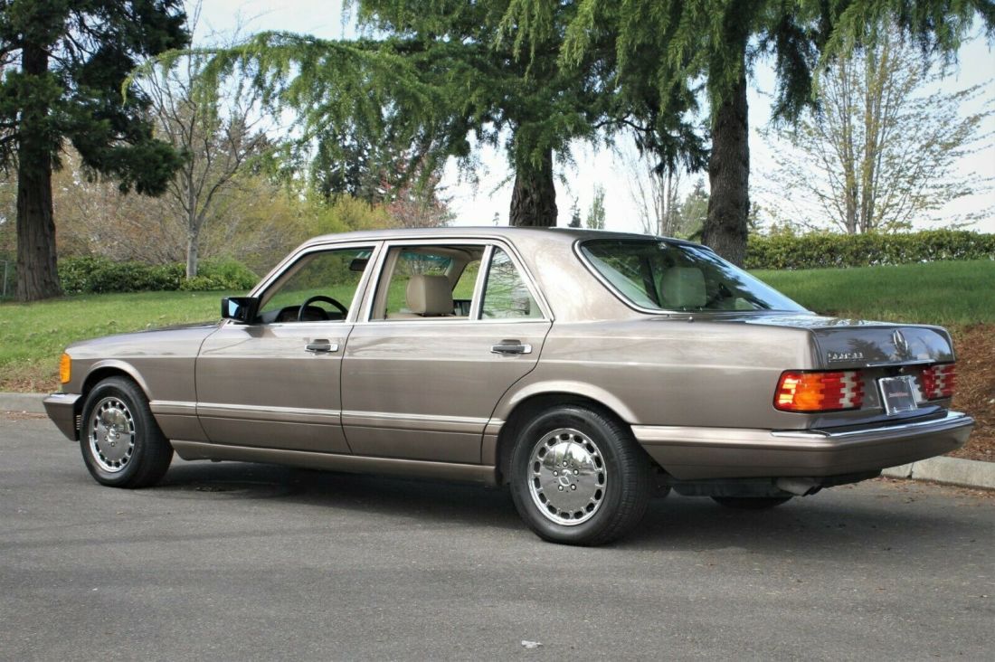 1990 Mercedes-Benz 500-Series 560 SEL Sedan Flagship - photo 3