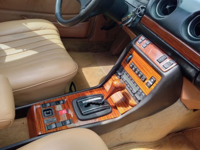 1984 Mercedes-Benz 300-Series - photo 13