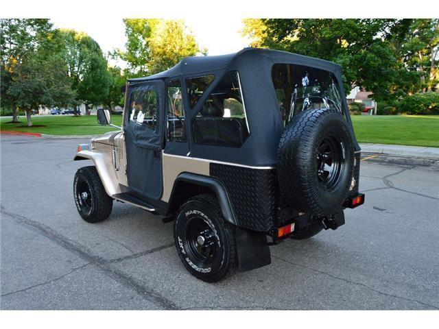 1976 Toyota Land Cruiser -- - photo 12
