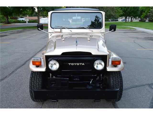 1976 Toyota Land Cruiser -- - photo 5