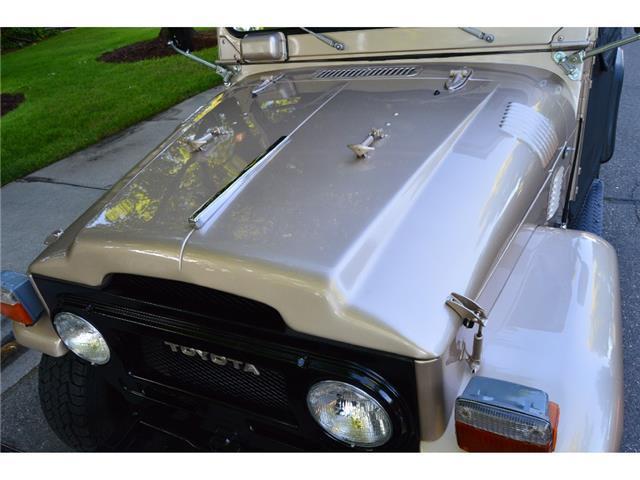 1976 Toyota Land Cruiser -- - photo 8