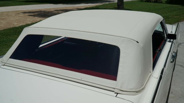 1964 Lincoln Continental Convertible - photo 8