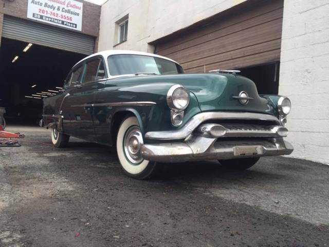1953 Oldsmobile Eighty-Eight 4 Door Sedan - photo 2