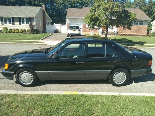 1991 Mercedes-Benz 300-Series W124 - photo 10