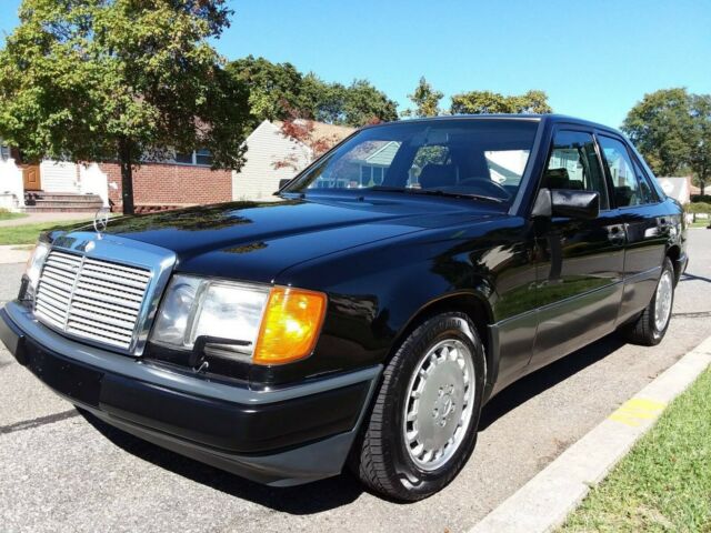 1991 Mercedes-Benz 300-Series W124 - photo 12
