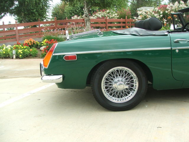 1973 MG MGB CHROME WIRE WHEELS, OVERDRIVE! - photo 10