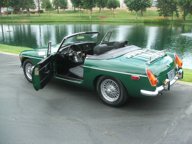 1973 MG MGB CHROME WIRE WHEELS, OVERDRIVE! - photo 4