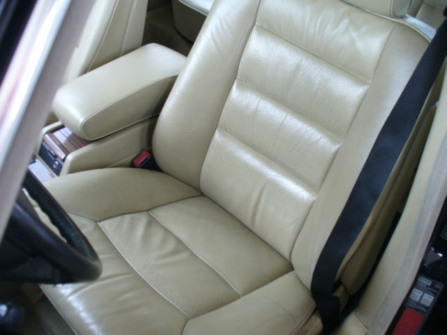 1989 Mercedes-Benz 400-Series Black - photo 10