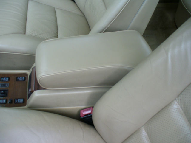 1989 Mercedes-Benz 400-Series Black - photo 13