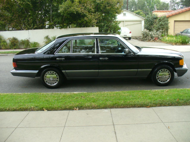 1989 Mercedes-Benz 400-Series Black - photo 7