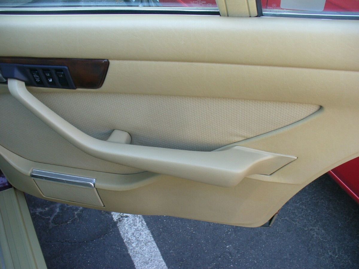 1988 Mercedes-Benz 500-Series - photo 13