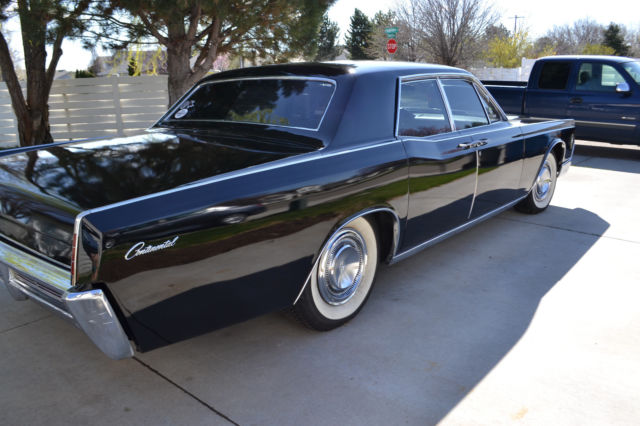 1966 Lincoln Continental - photo 12