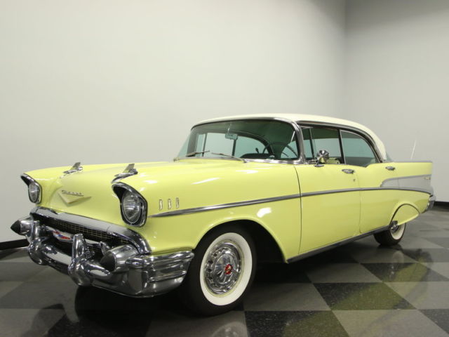 GORGEOUS CORRECT COLORS HARDTOP, 283 V8, AUTO, PS, PB, COLD A/C, SUPER STRAIGHT! 1957 Chevrolet Bel Air/150/210