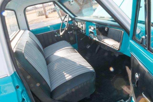 1970 Chevrolet C-10 Custom 10 - photo 10