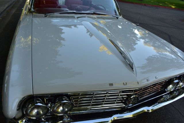 1961 Buick Electra 225 - photo 4