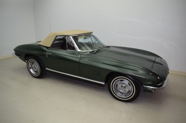 1967 Chevrolet Corvette Convertible - photo 9