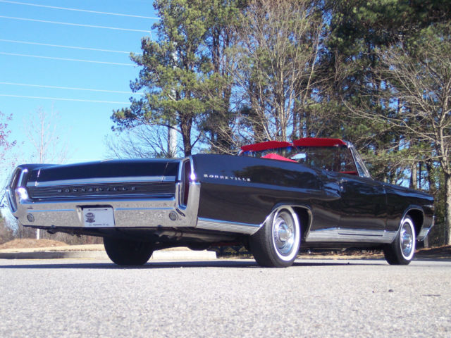 1964 Pontiac Bonneville Fully Restored - photo 2