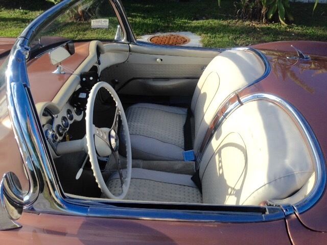 1956 Chevrolet Corvette Convertible - photo 10