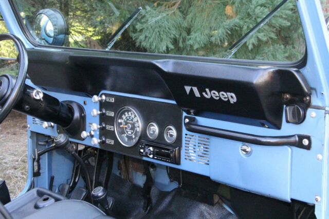 1985 Jeep CJ 7 Solid and Rust Free! NO RESERVE!! 100+pics - photo 7