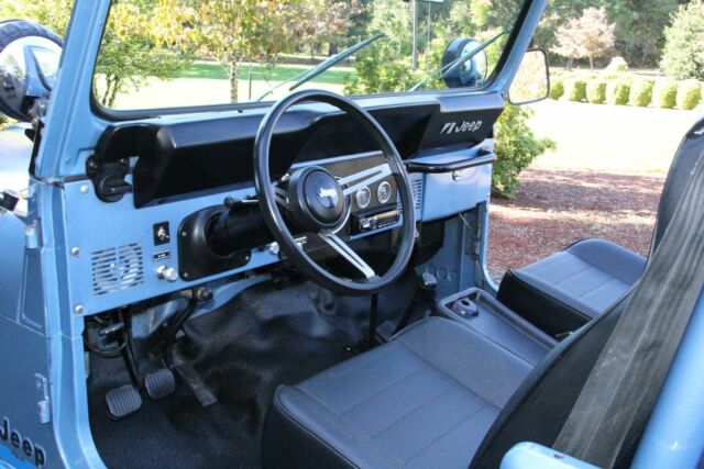 1985 Jeep CJ 7 Solid and Rust Free! NO RESERVE!! 100+pics - photo 9
