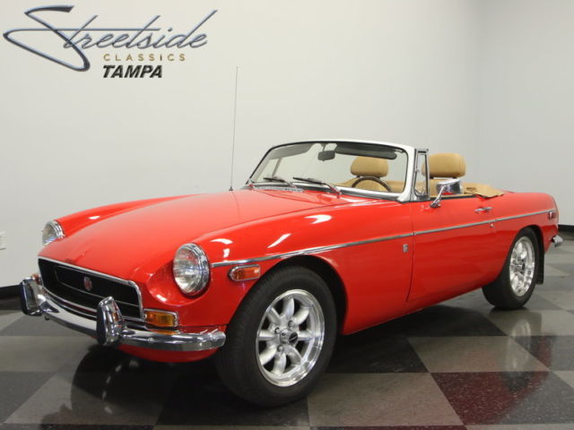 GORGEOUS NEW INTERIOR, BEAUTIFUL PAINT, NICE RESTO, 1 OF THE BEST OUT THERE!! 1972 MG MGB