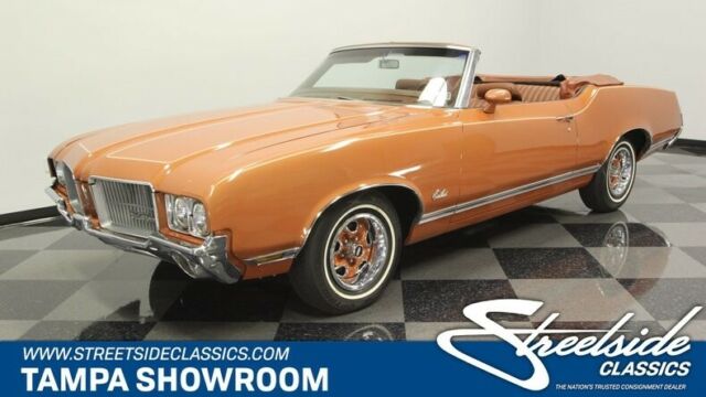 GORGEOUS RESTORATION, FACTORY COLORS, #S MATCH 350, AUTO, PS, PB W/DISC, FACT AC 1971 Oldsmobile Cutlass Supreme Convertible