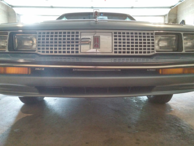 1985 Oldsmobile Cutlass Brougham - photo 3