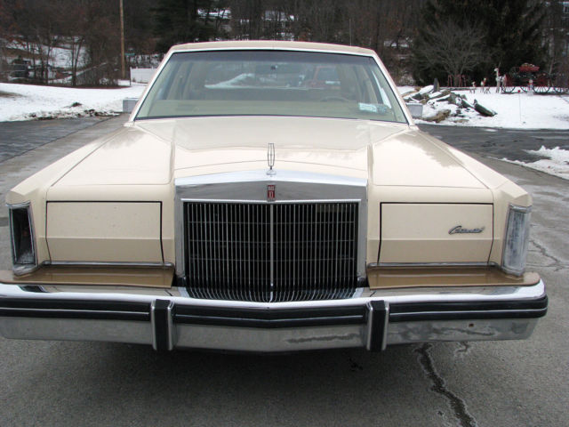 1982 Lincoln Mark Series MARK VI - photo 2