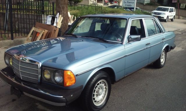 1985 Mercedes-Benz 300-Series W123 - photo 2