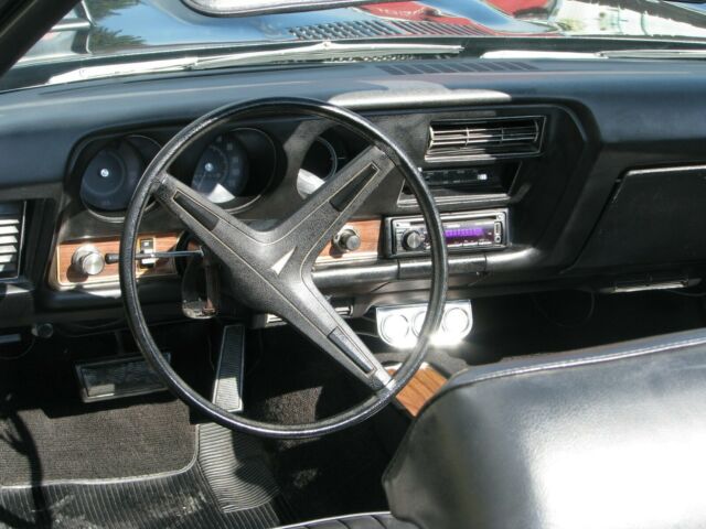 1969 Pontiac GTO convertible - photo 10