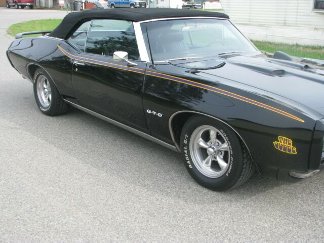 1969 Pontiac GTO convertible - photo 3