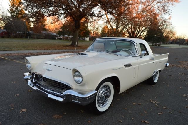 1957 Ford Thunderbird Roadster - photo 12