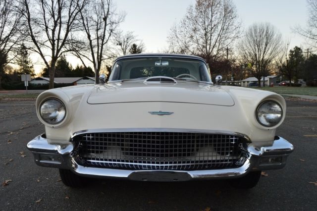1957 Ford Thunderbird Roadster - photo 8