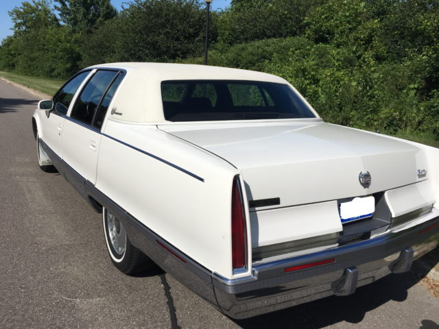 1993 Cadillac Fleetwood Brougham - photo 3