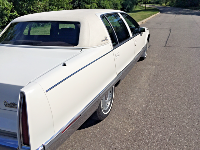 1993 Cadillac Fleetwood Brougham - photo 5