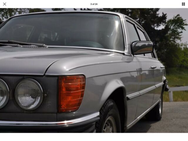 1979 Mercedes-Benz 400-Series Sedan - photo 4