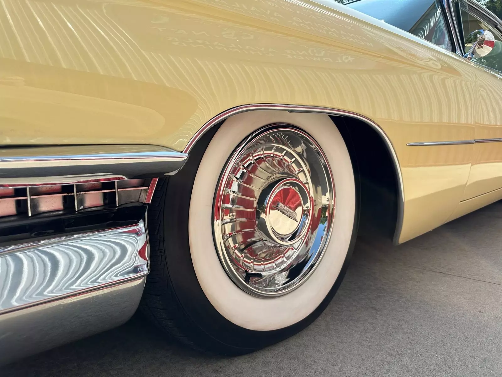 1959 Cadillac Coupe DeVille Deluxe, Gotham Gold, Air Ride 390 V8 A/C Stunner! - photo 11