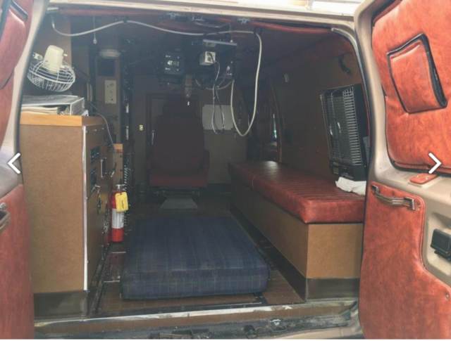 1992 Ford E-Series Van - photo 9