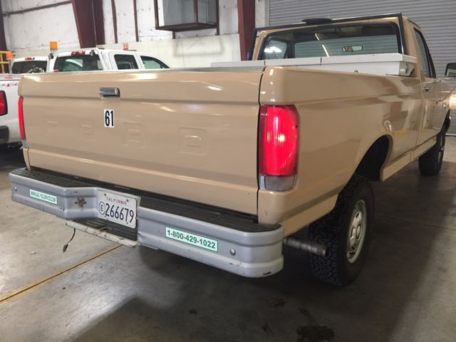1990 Ford F-150 Custom - photo 8