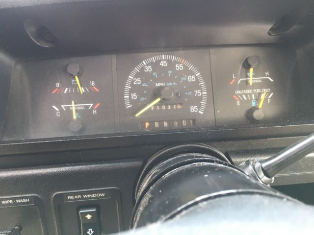1988 Ford Bronco Custom - photo 10