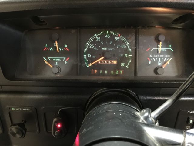 1990 Ford F-150 Custom Standard Cab Pickup 2-Door - photo 11