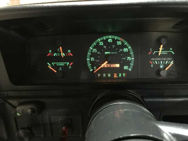 1987 Ford F-150 Custom Standard Cab Pickup 2-Door - photo 13